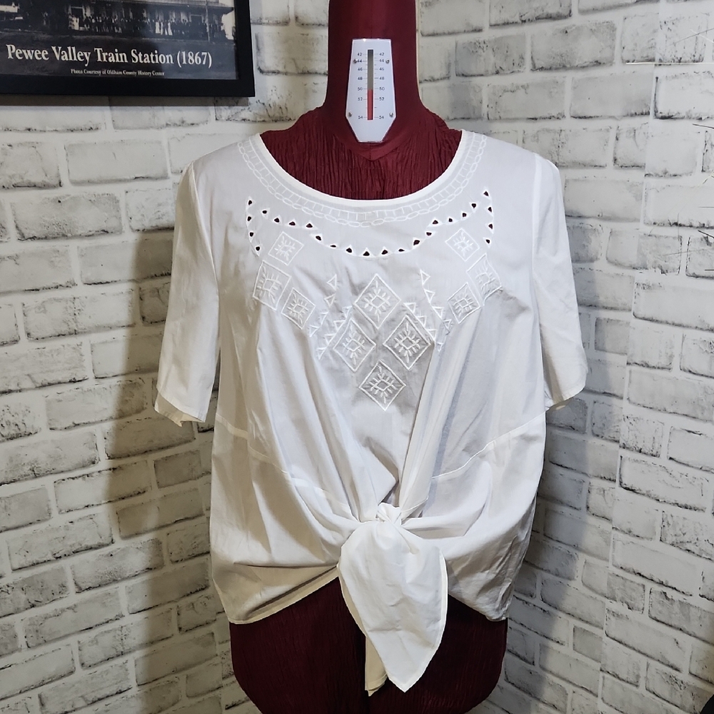 Lane Bryant White SZ 14/16 Blouse